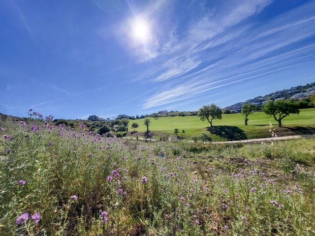 Byggetomt til salgs i Mijas Costa, Mijas - € 275 000 (Ref: 9784914)