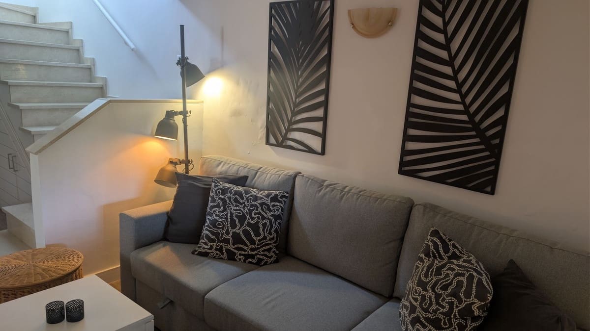 2 soveværelse Byhus til salg i Calahonda med swimmingpool garage - € 425.000 (Ref: 9788158)