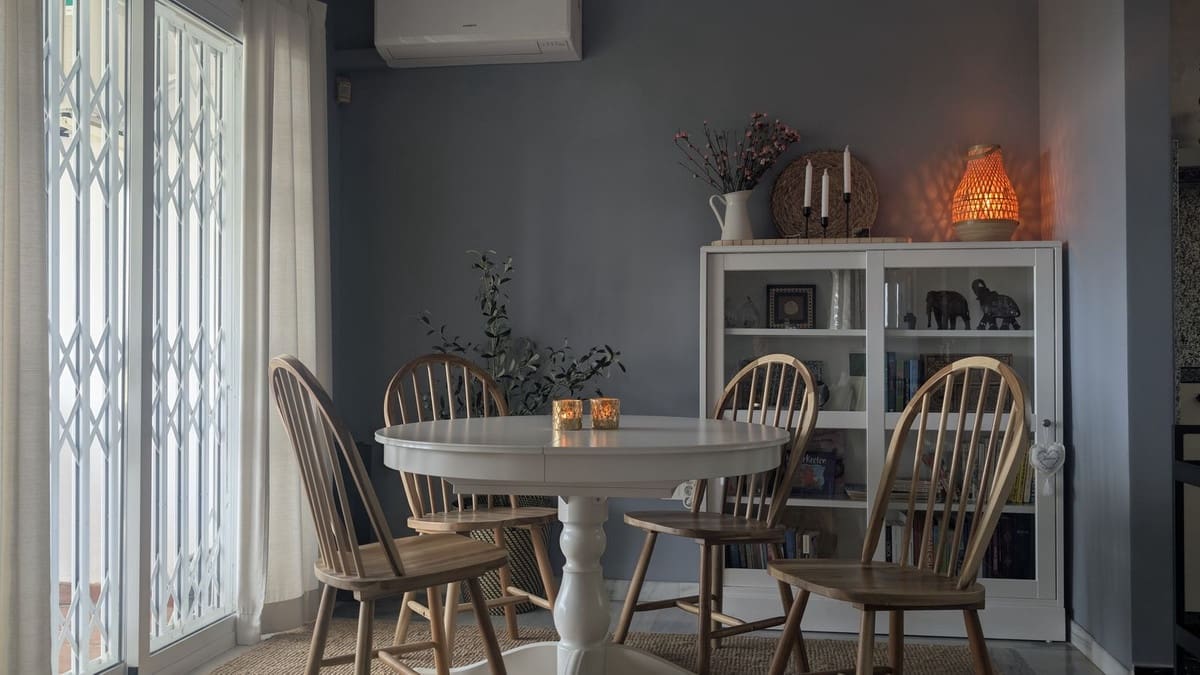 2 soveværelse Byhus til salg i Calahonda med swimmingpool garage - € 425.000 (Ref: 9788158)