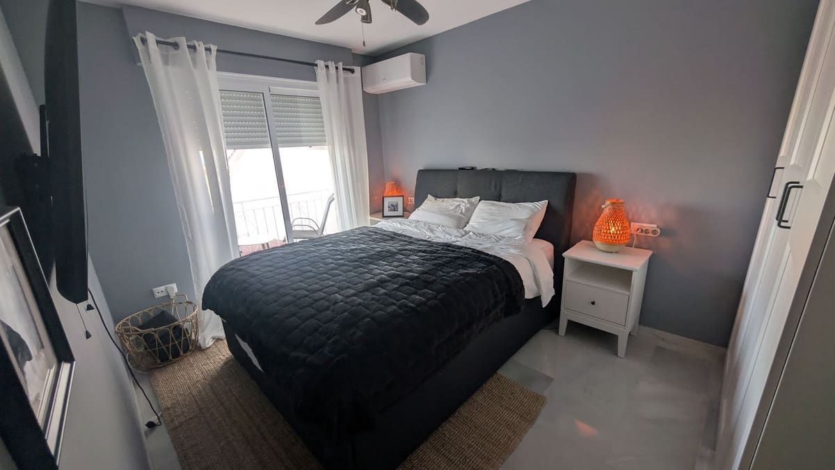 2 soveværelse Byhus til salg i Calahonda med swimmingpool garage - € 425.000 (Ref: 9788158)