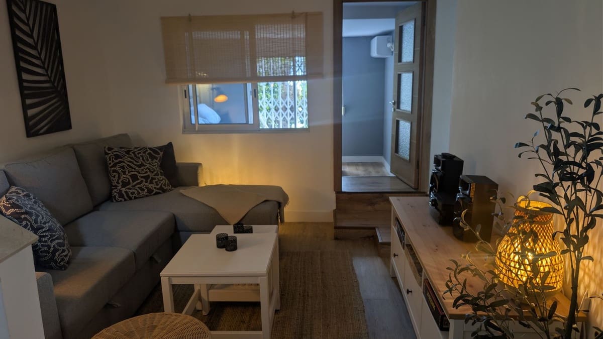 2 soveværelse Byhus til salg i Calahonda med swimmingpool garage - € 425.000 (Ref: 9788158)