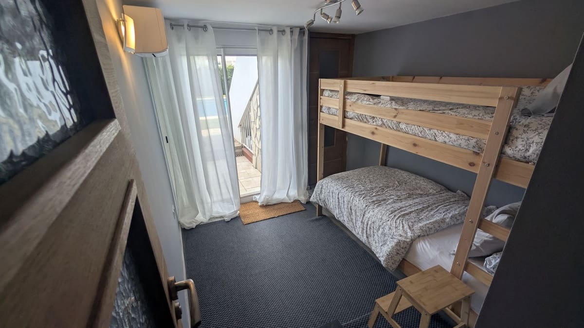 2 soveværelse Byhus til salg i Calahonda med swimmingpool garage - € 425.000 (Ref: 9788158)