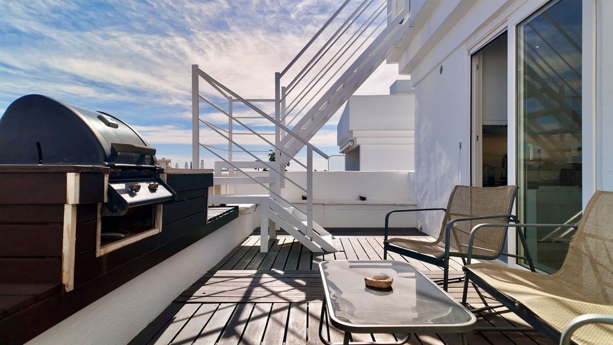 2 chambre Penthouse à vendre à El Paraiso avec piscine garage - 395 000 € (Ref: 9788159)