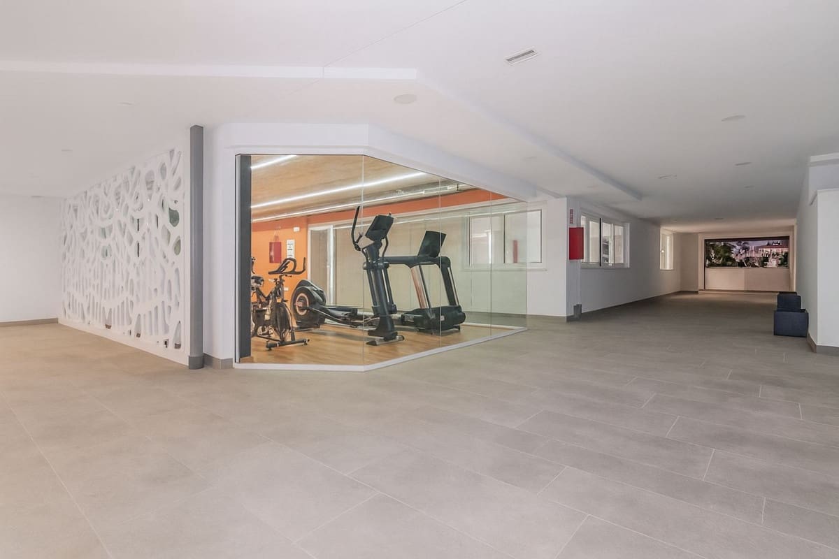 2 chambre Appartement à vendre à Fuengirola avec piscine garage - 399 000 € (Ref: 9788161)