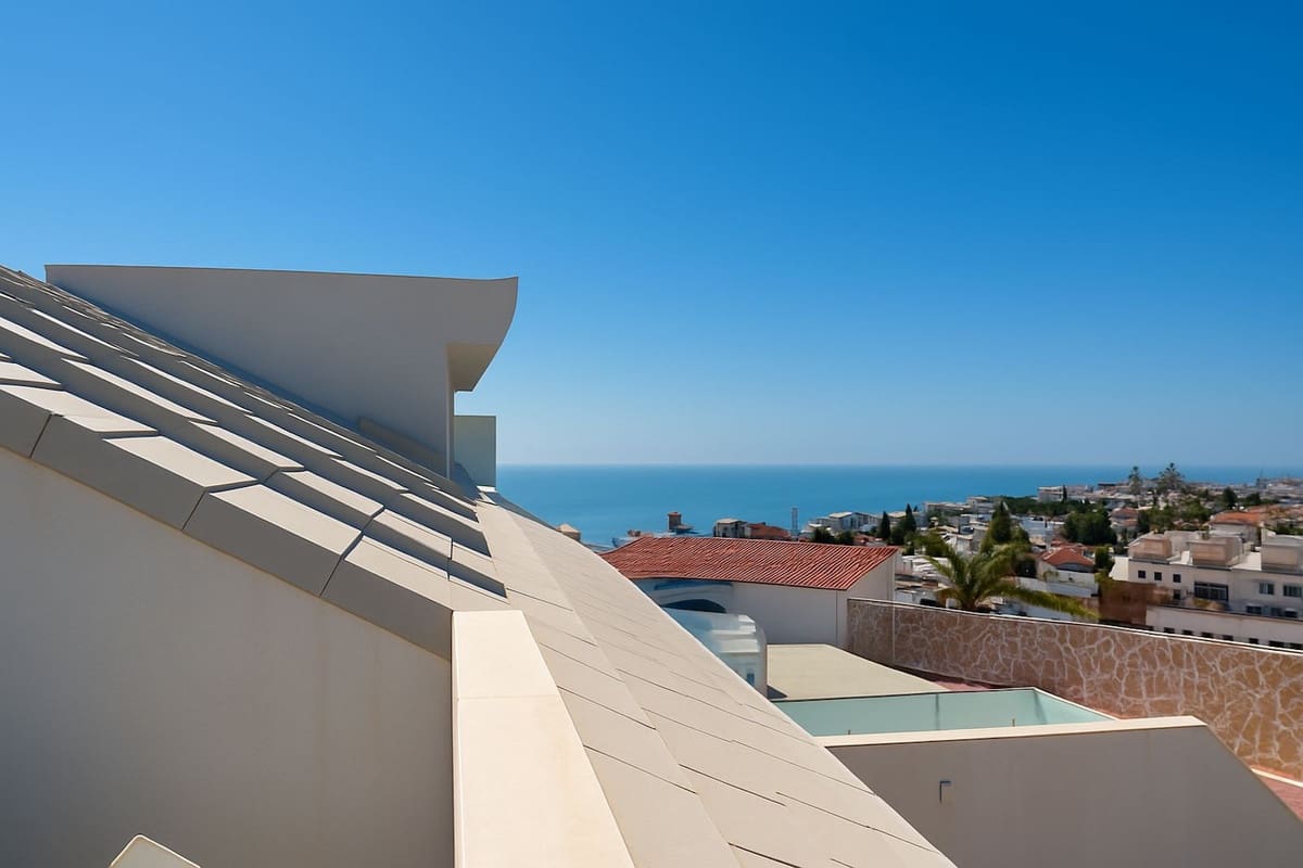 2 chambre Appartement à vendre à Fuengirola avec piscine garage - 399 000 € (Ref: 9788161)