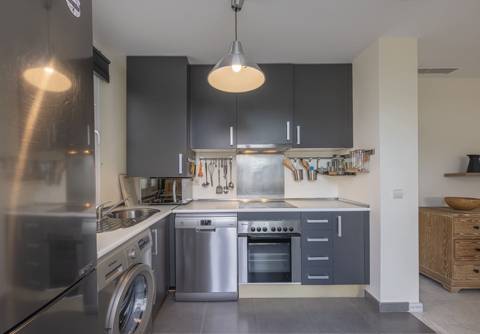 2 quarto Apartamento para venda em Estepona com piscina garagem - 324 999 € (Ref: 9790277)
