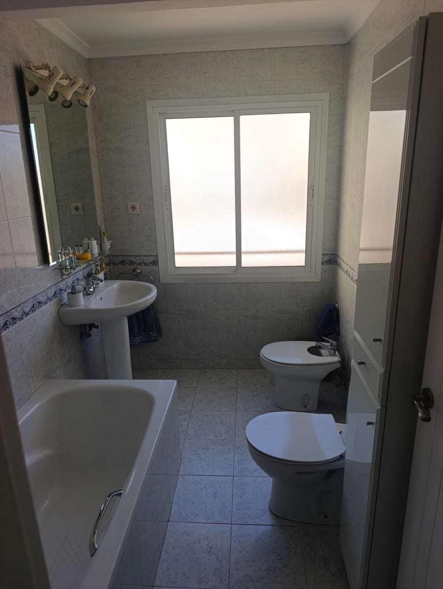 Apartamento de 4 habitaciones en Marbella en venta - 770.000 € (Ref: 9794096)