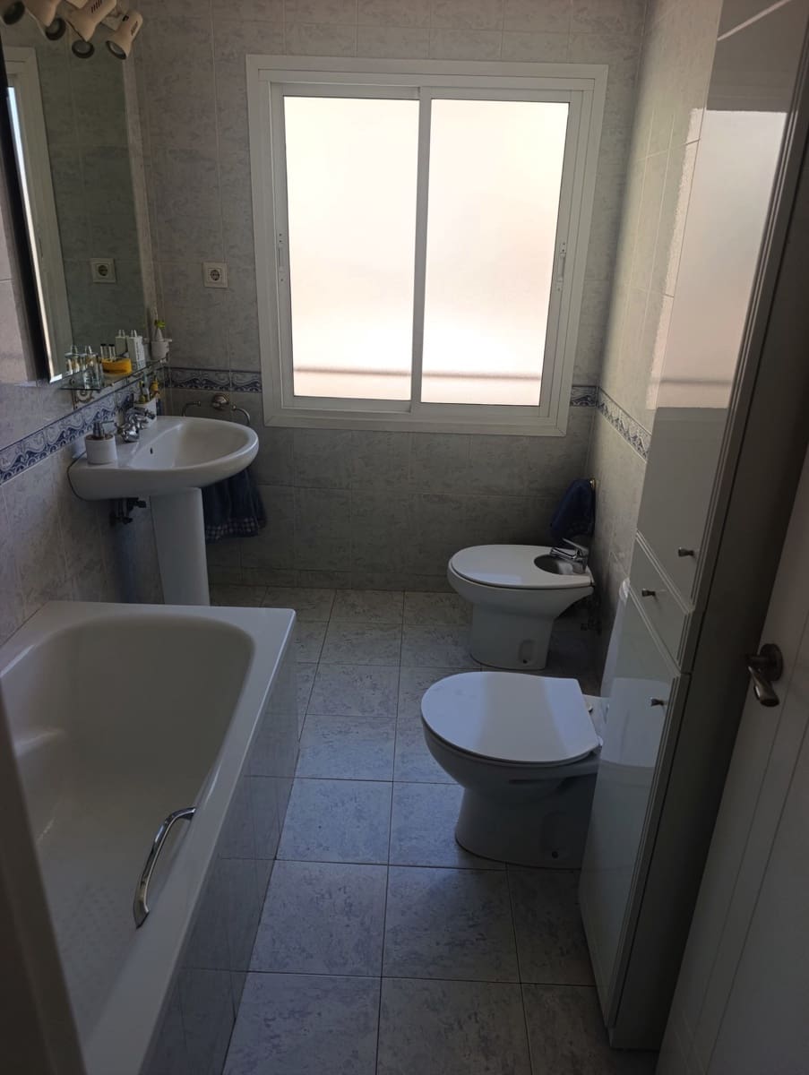 4 Zimmer Apartment zu verkaufen in Marbella - 770.000 € (Ref: 9794096)