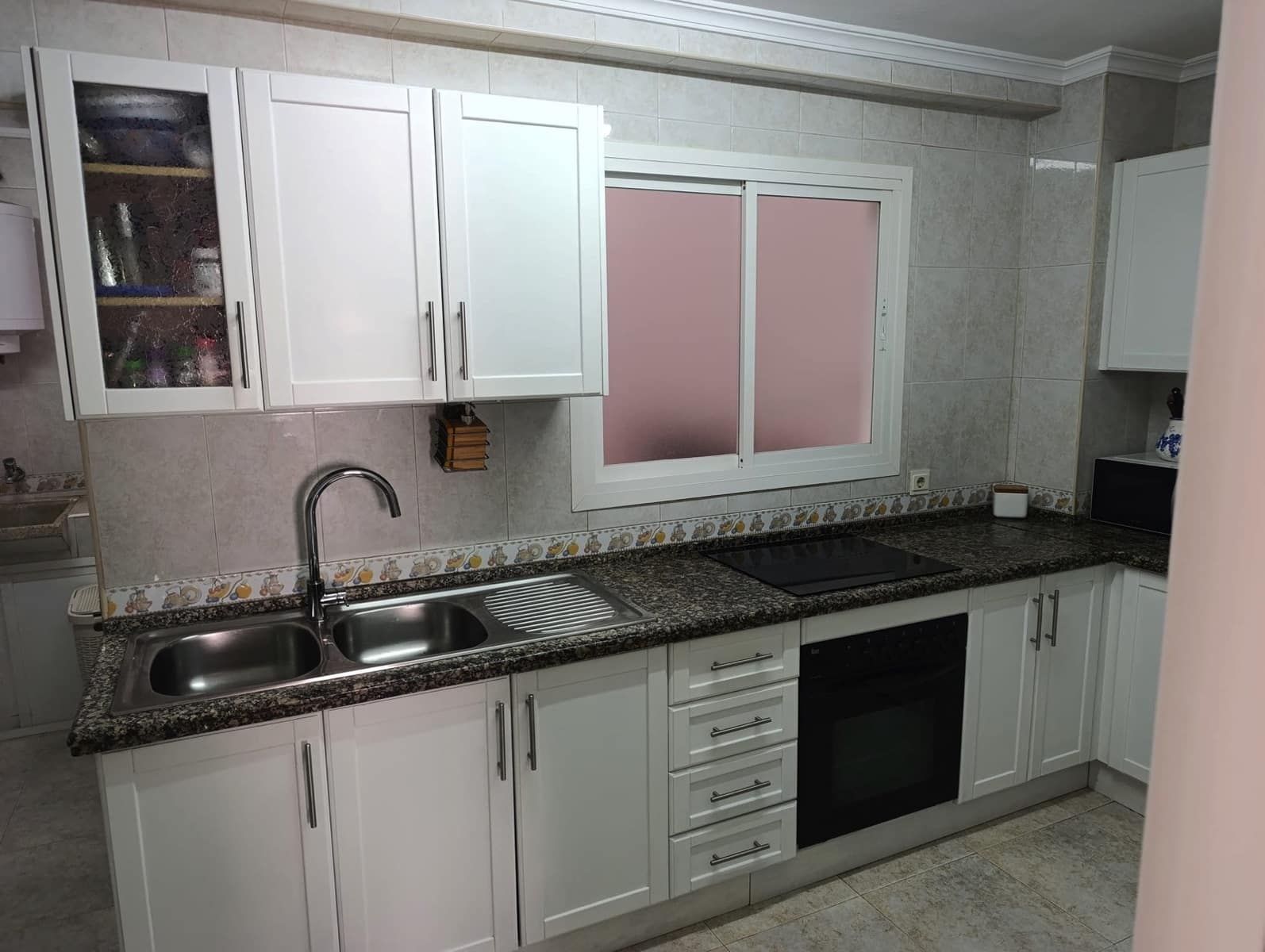 4 Zimmer Apartment zu verkaufen in Marbella - 770.000 € (Ref: 9794096)