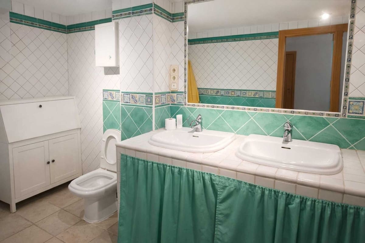 3 sovrum Lägenhet till salu i Marbella - 359 000 € (Ref: 9806147)