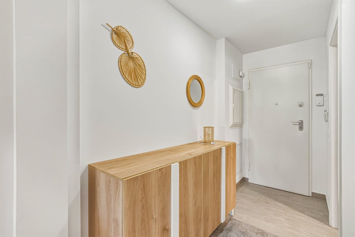 2 slaapkamer Appartement te koop in La Cala de Mijas met zwembad garage - € 350.000 (Ref: 9819923)