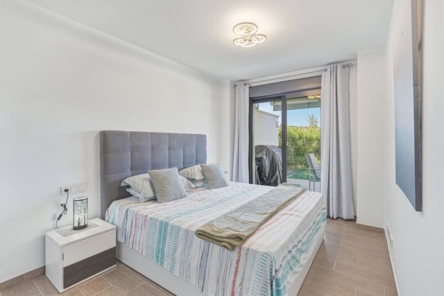 2 slaapkamer Appartement te koop in La Cala de Mijas, Mijas met zwembad garage - € 350.000 (Ref: 9819923)