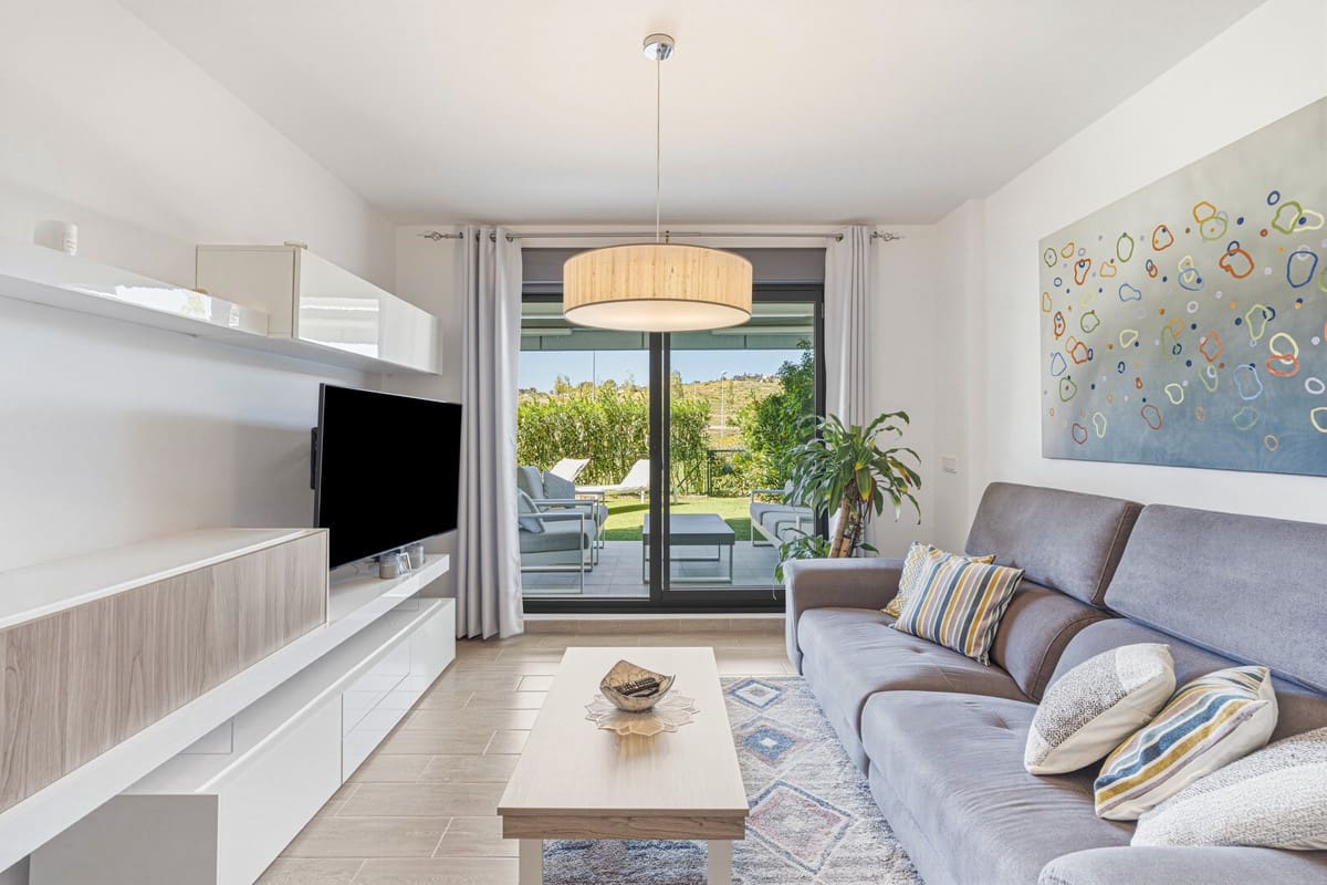 2 slaapkamer Appartement te koop in La Cala de Mijas met zwembad garage - € 350.000 (Ref: 9819923)