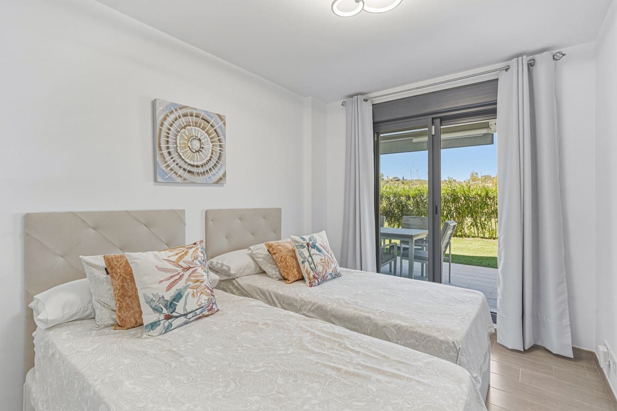 2 slaapkamer Appartement te koop in La Cala de Mijas met zwembad garage - € 350.000 (Ref: 9819923)