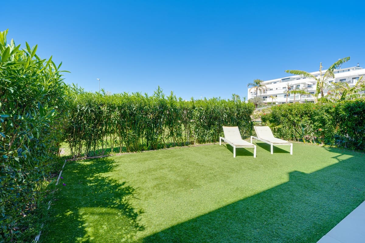2 slaapkamer Appartement te koop in La Cala de Mijas met zwembad garage - € 350.000 (Ref: 9819923)