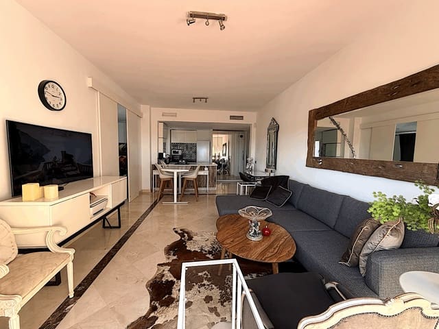 2 bedroom Penthouse for sale in Bel-Air, Estepona with pool - € 449,000 (Ref: 9822029)