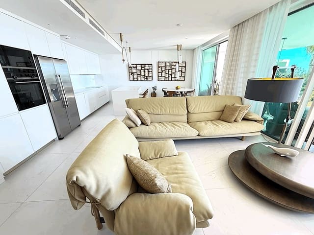 2 bedroom Apartment for sale in Ojen with pool garage - € 925,000 (Ref: 9822030)