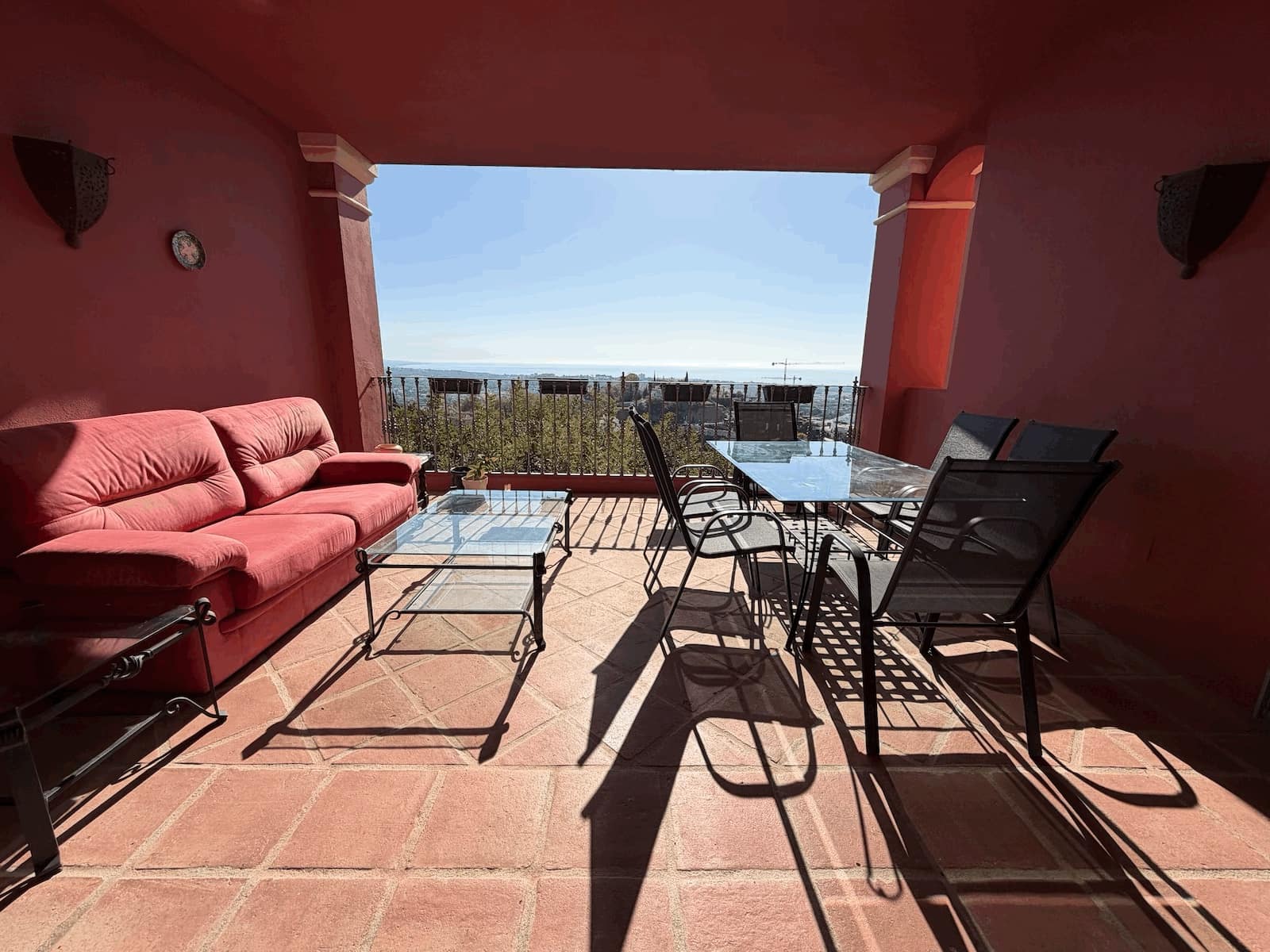 2 slaapkamer Appartement te koop in Monte Halcones met zwembad garage - € 565.000 (Ref: 9822033)