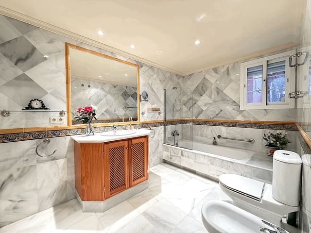 2 slaapkamer Appartement te koop in Monte Halcones, Benahavís met zwembad garage - € 565.000 (Ref: 9822033)