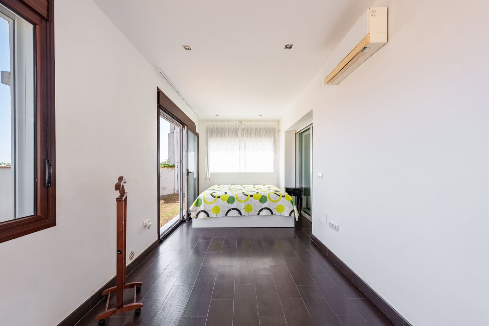 3 bedroom Villa for sale in Mijas Costa with pool garage - € 675,000 (Ref: 9824721)