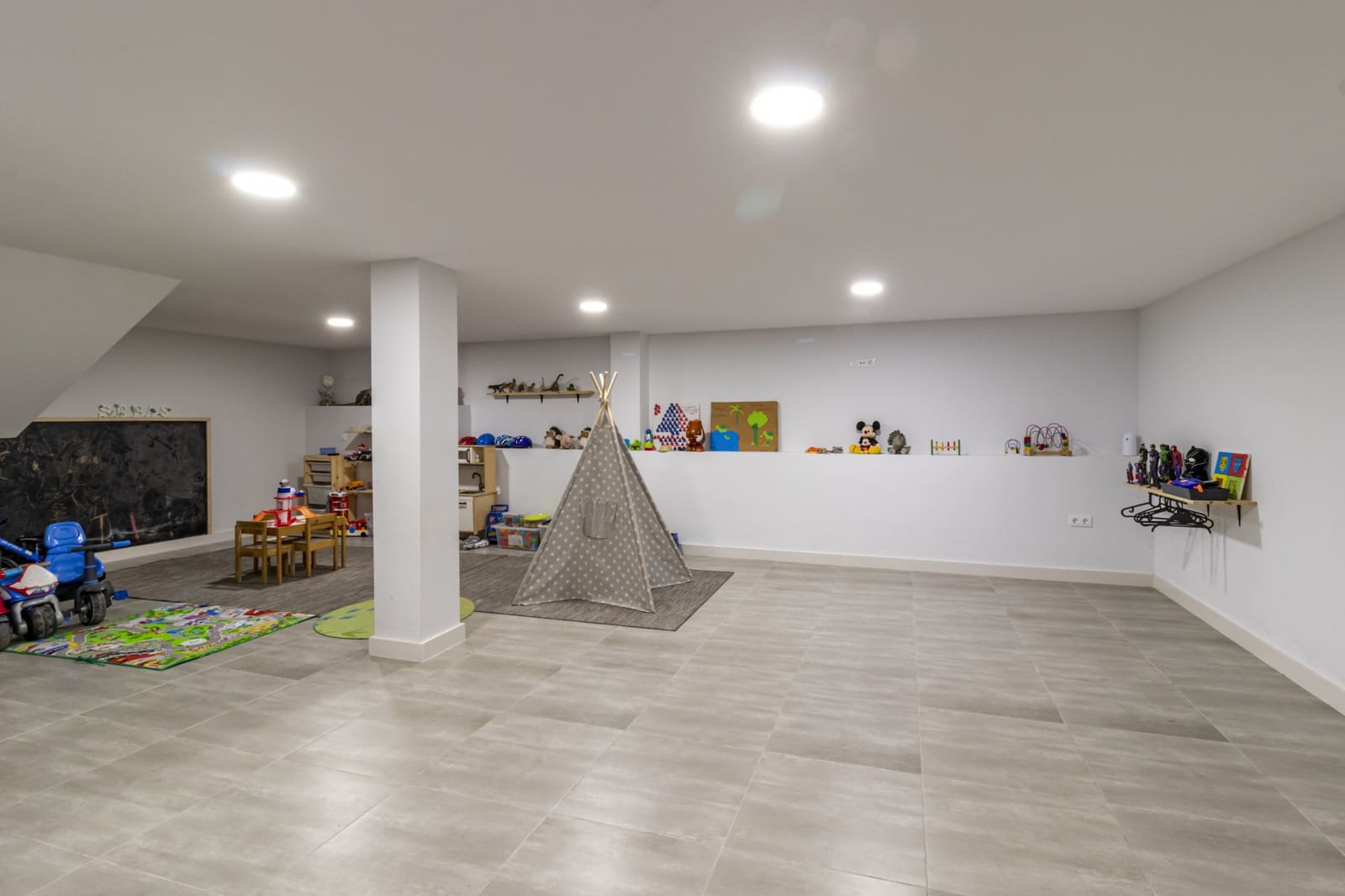 3 camera da letto Villetta Bifamiliare in vendita in San Pedro de Alcantara con piscina garage - 950.000 € (Rif: 9830734)