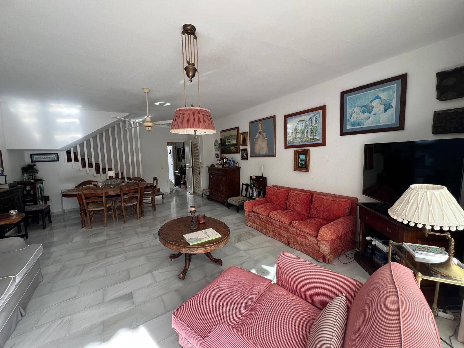 3 Zimmer Haus zu verkaufen in Marbella mit Pool Garage - 945.000 € (Ref: 9830735)