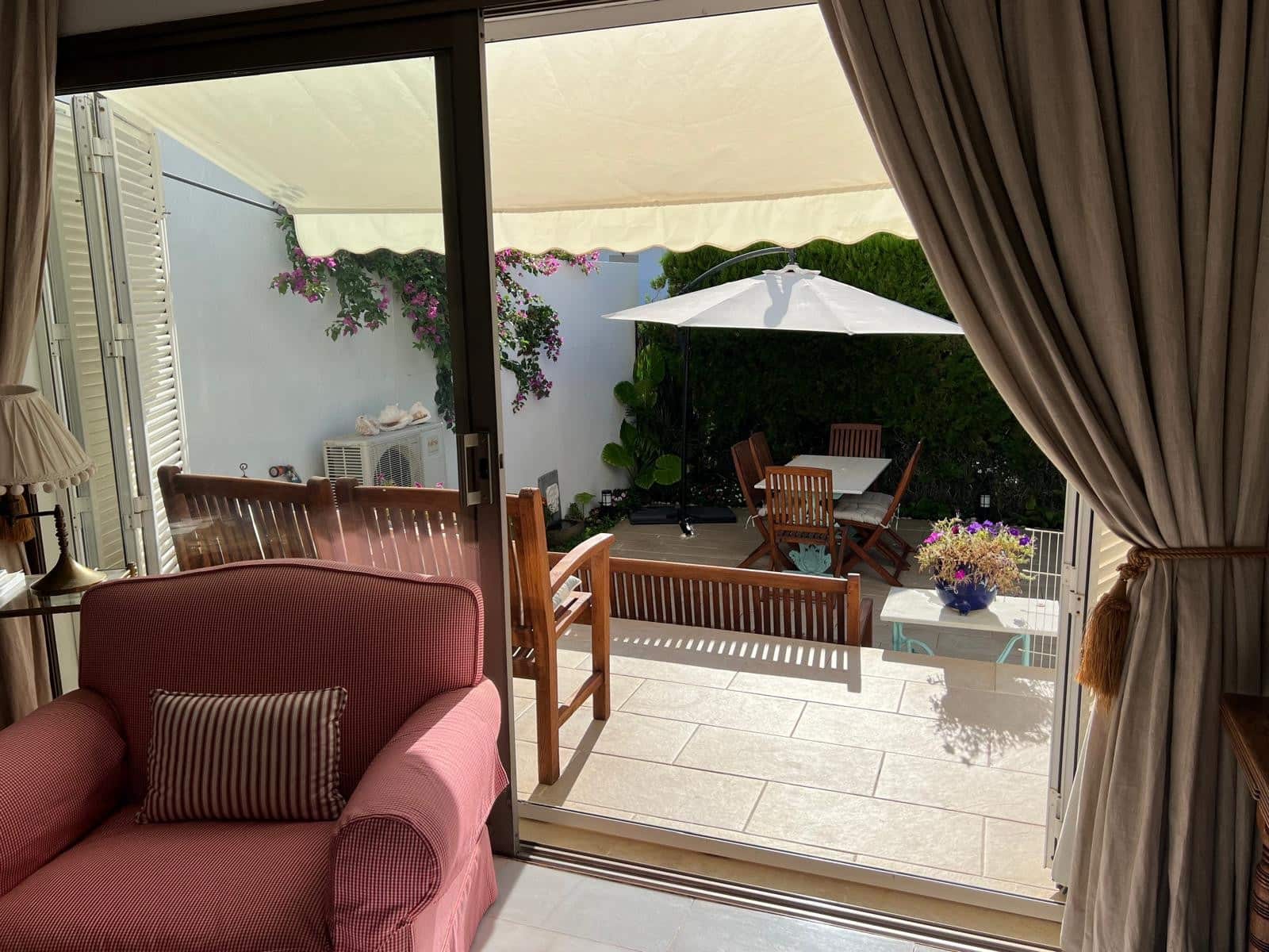 3 Zimmer Haus zu verkaufen in Marbella mit Pool Garage - 945.000 € (Ref: 9830735)