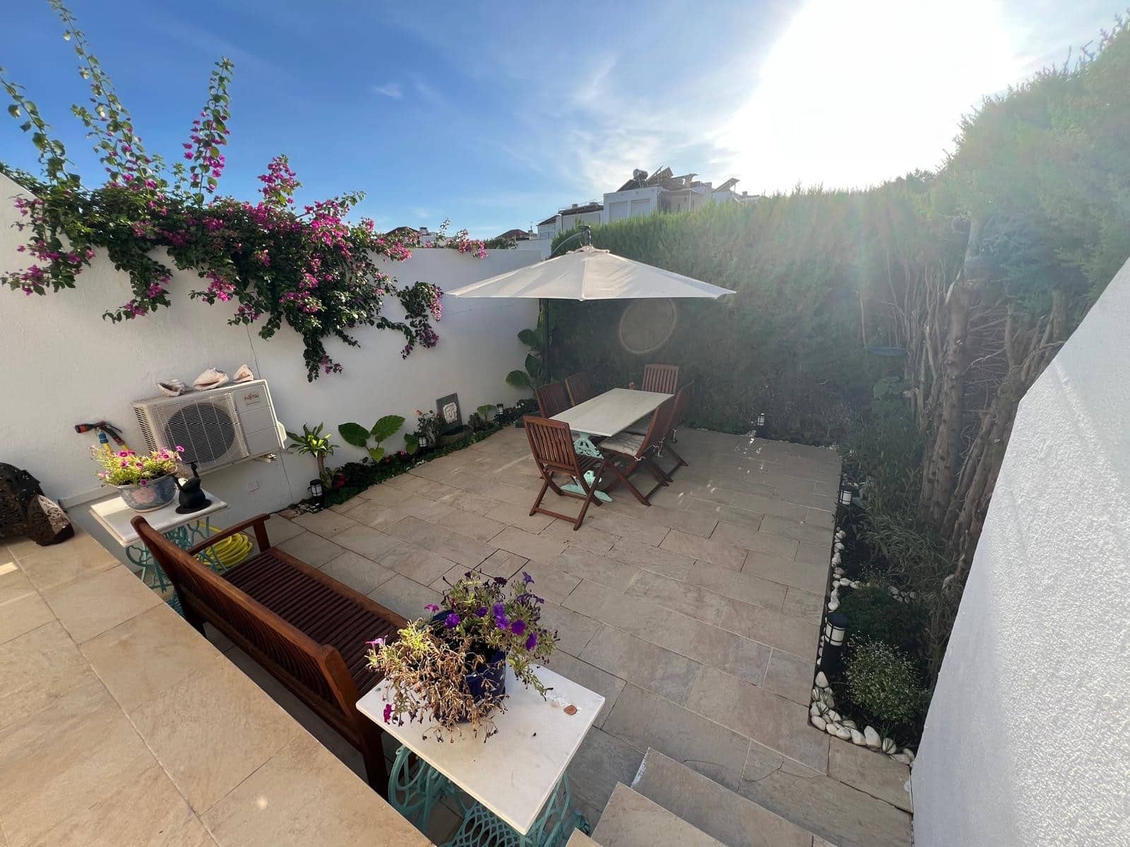 3 Zimmer Haus zu verkaufen in Marbella mit Pool Garage - 945.000 € (Ref: 9830735)