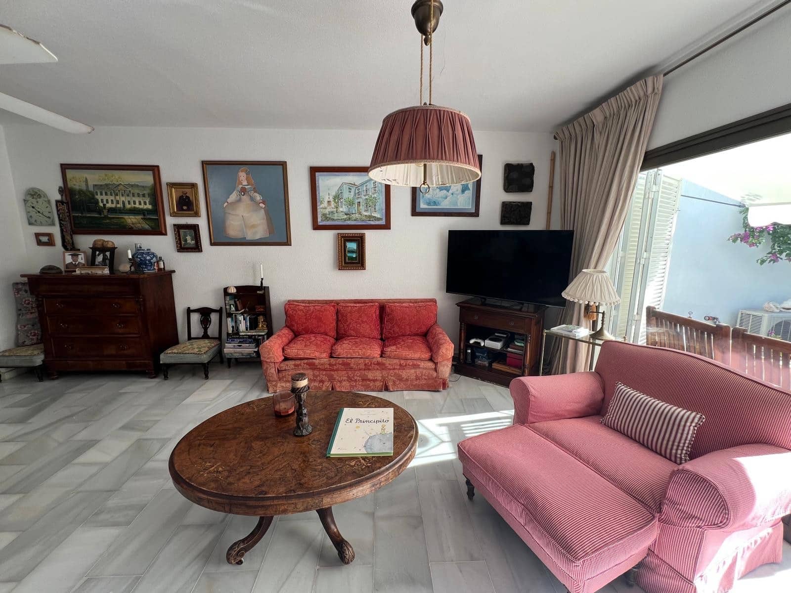 3 Zimmer Haus zu verkaufen in Marbella mit Pool Garage - 945.000 € (Ref: 9830735)