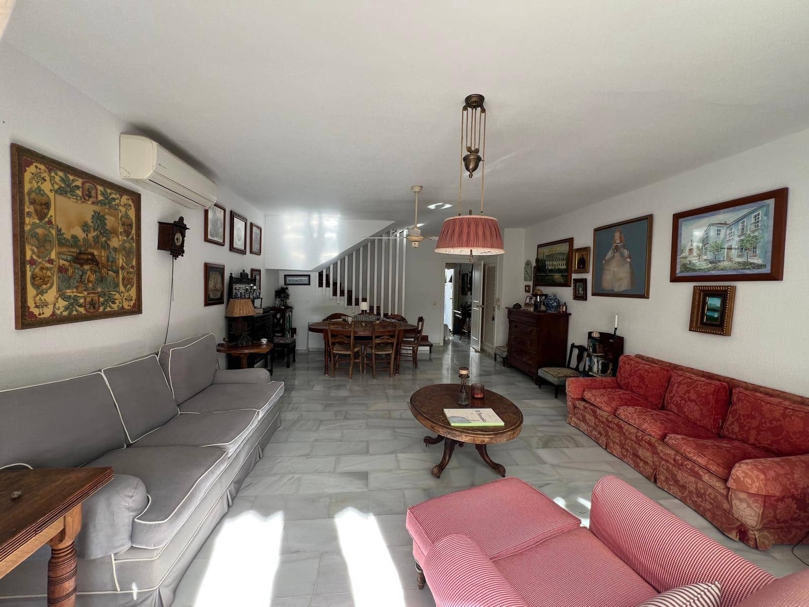 3 Zimmer Haus zu verkaufen in Marbella mit Pool Garage - 945.000 € (Ref: 9830735)