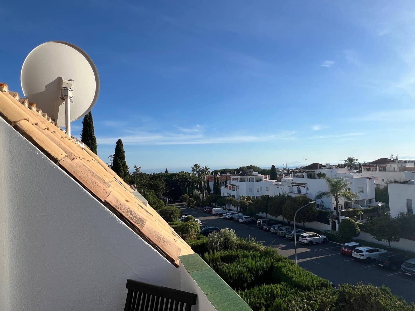 3 Zimmer Haus zu verkaufen in Marbella mit Pool Garage - 945.000 € (Ref: 9830735)