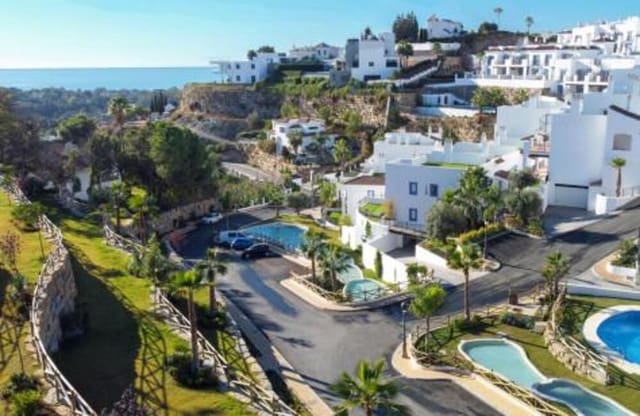 3 quarto Apartamento para venda em Benahavís com piscina garagem - 597 000 € (Ref: 9830736)