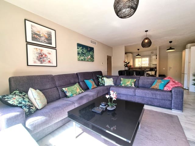 Ático de 2 habitaciones en Marbella en venta con garaje - 359.000 € (Ref: 9835230)
