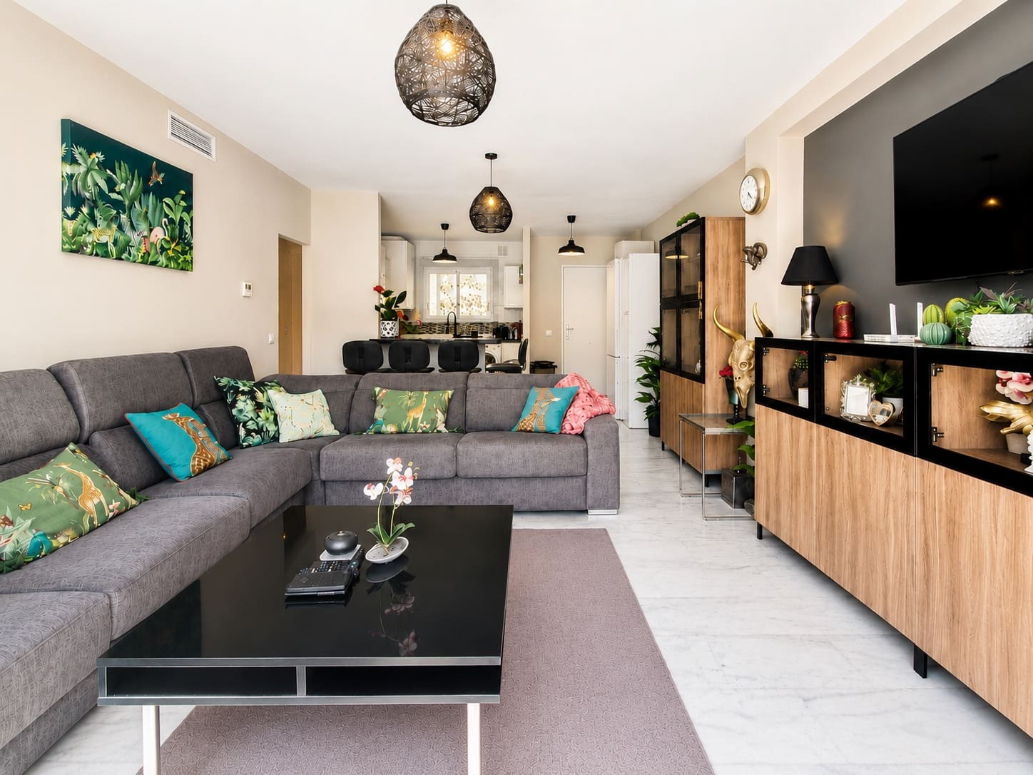 2 bedroom Penthouse for sale in Marbella with pool garage - € 359,000 (Ref: 9835230)