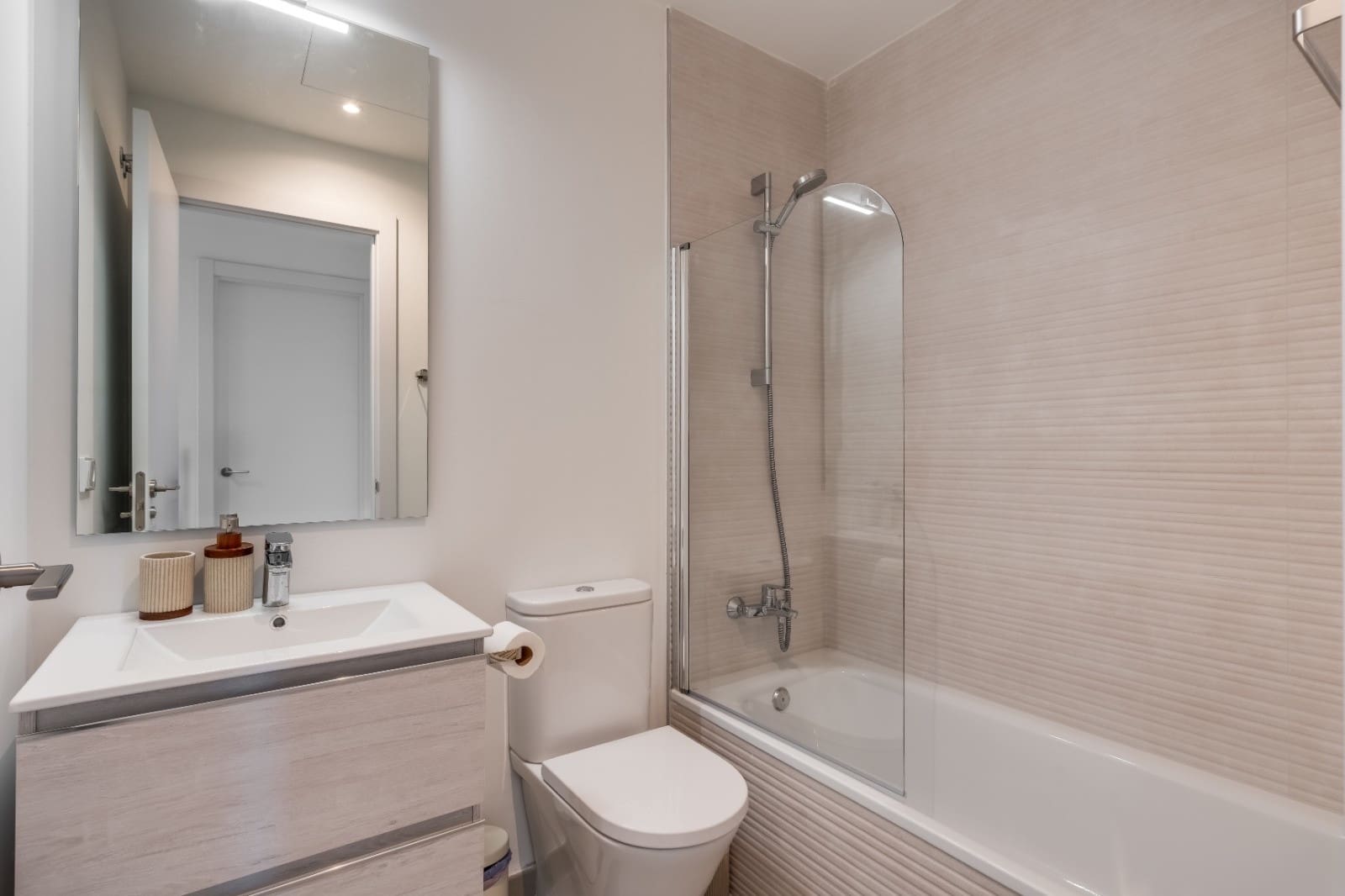 2 bedroom Apartment for sale in Cancelada with pool garage - € 439,000 (Ref: 9835232)