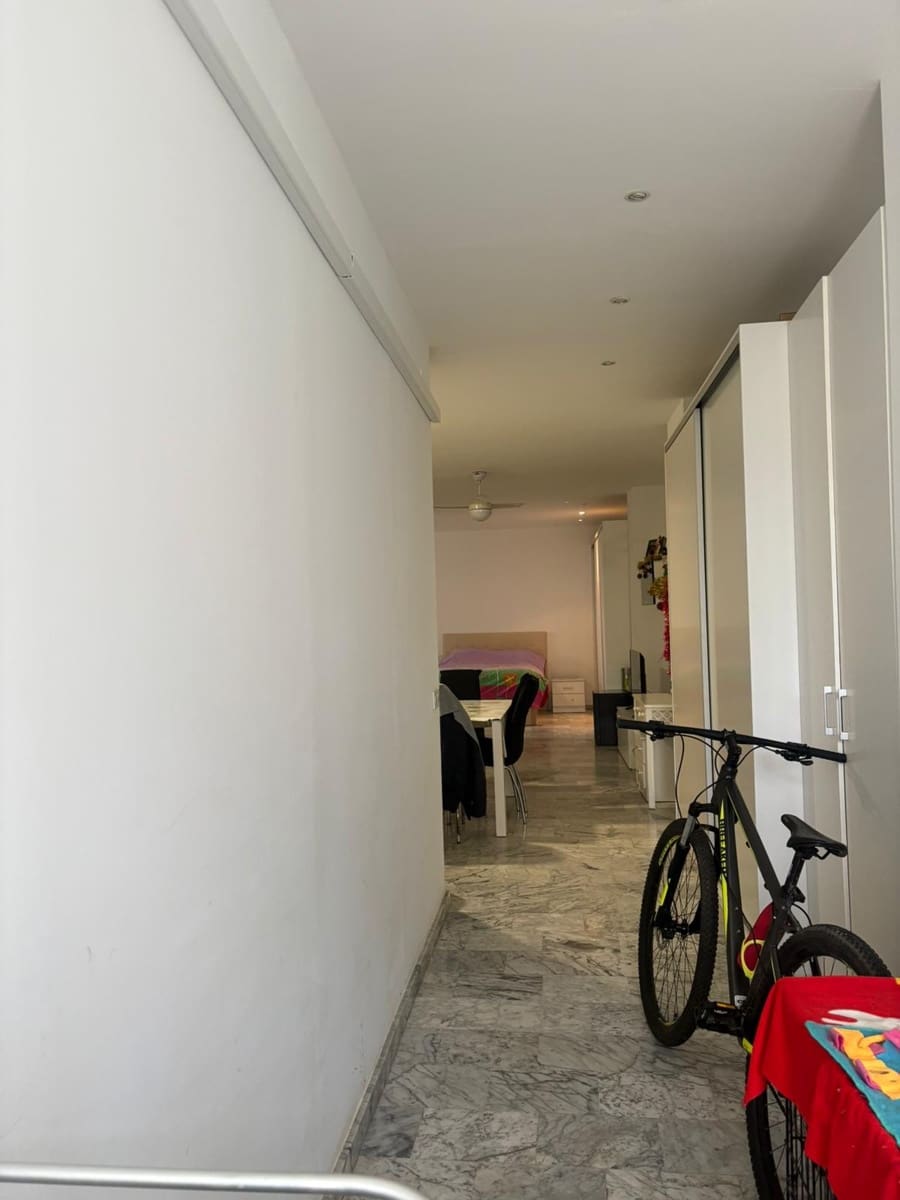 1 bedroom Studio for sale in Bahia Dorada with pool garage - € 205,000 (Ref: 9851519)