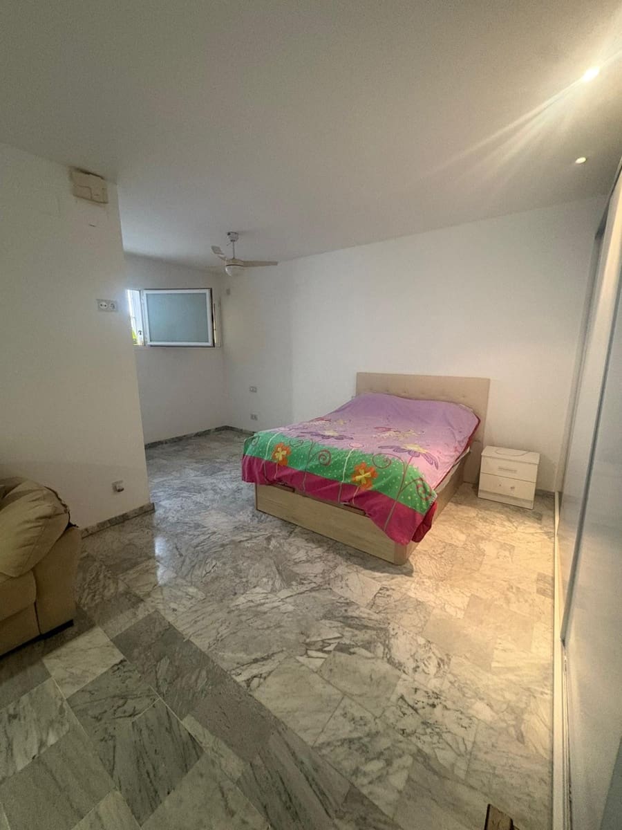 1 bedroom Studio for sale in Bahia Dorada with pool garage - € 205,000 (Ref: 9851519)
