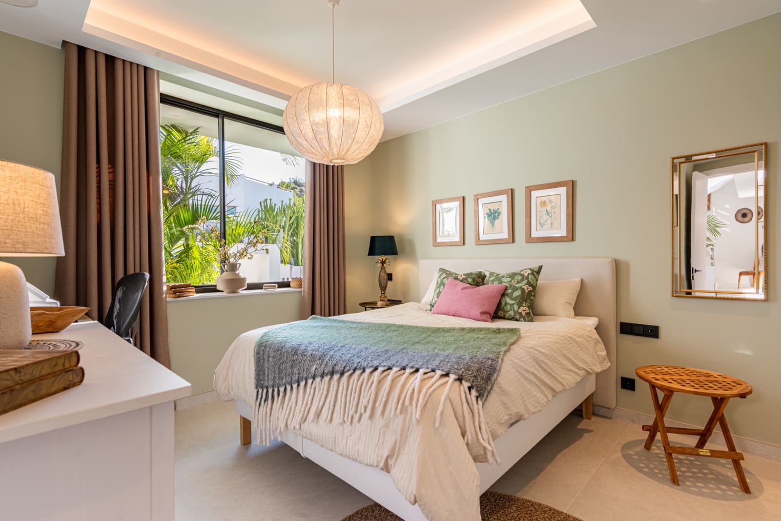 3 bedroom Villa for sale in Mijas Costa with pool garage - € 1,895,000 (Ref: 9851523)