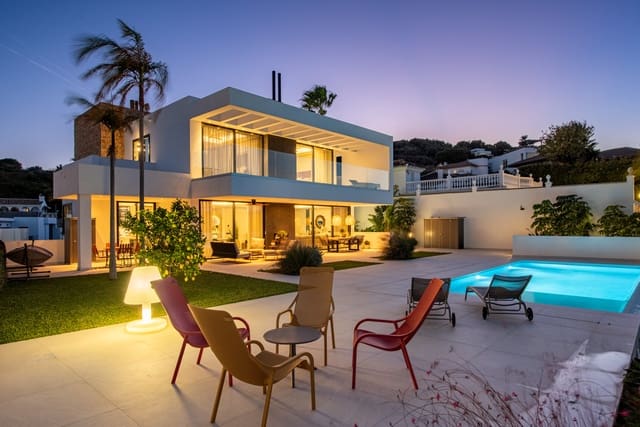 3 quarto Moradia para venda em Mijas Costa, Mijas com piscina garagem - 1 895 000 € (Ref: 9851523)