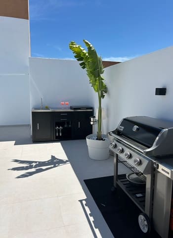 2 soverom Penthouse til salgs i Fuengirola med svømmebasseng - € 1 049 000 (Ref: 9851525)