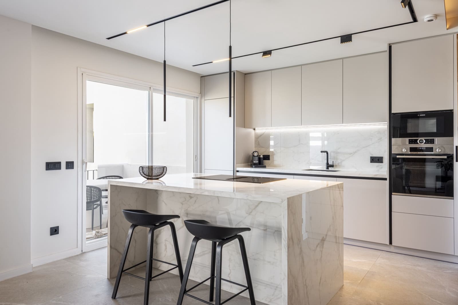 3 soverom Penthouse til salgs i Benahavis med svømmebasseng garasje - € 1 295 000 (Ref: 9851526)