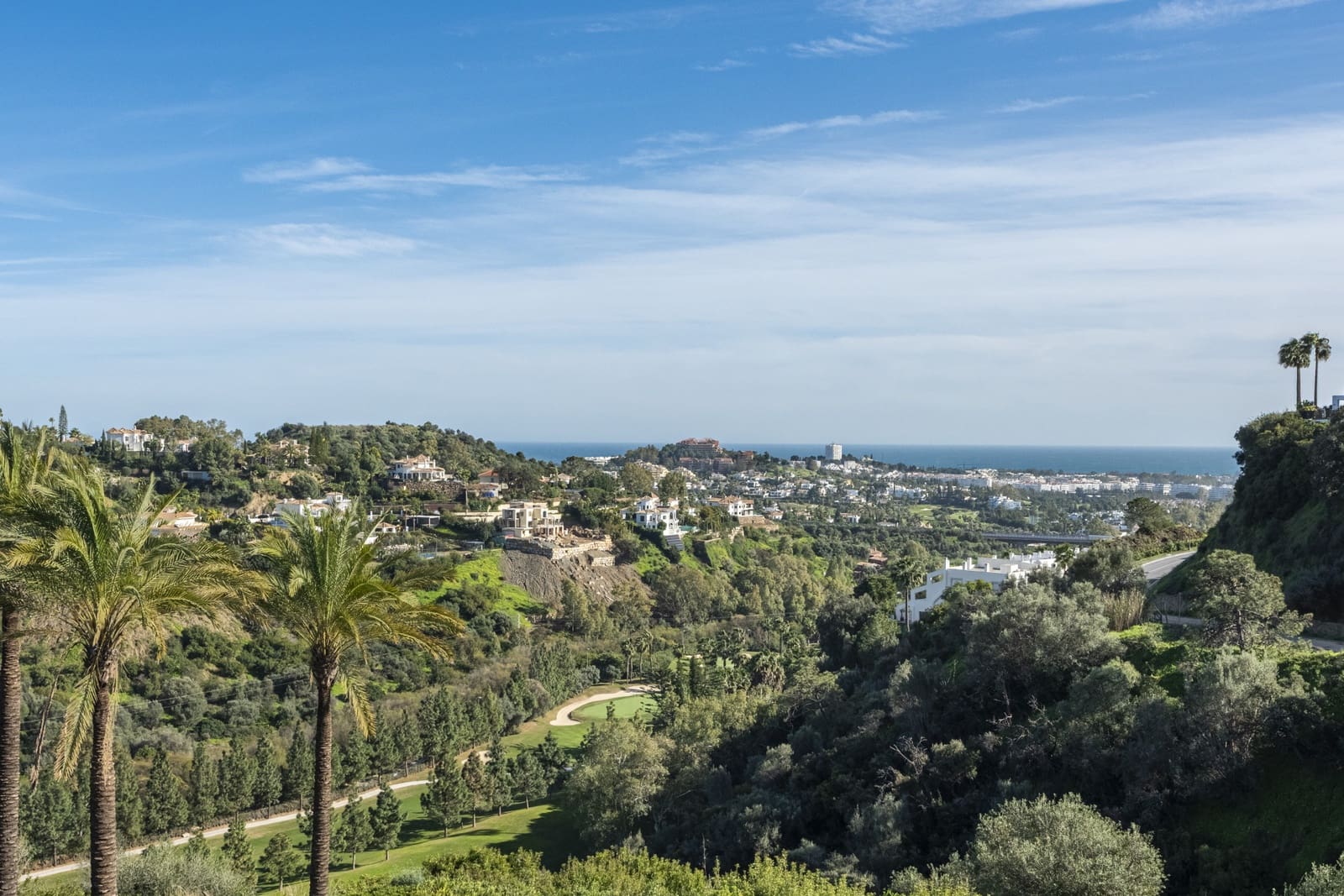 3 soverom Penthouse til salgs i Benahavis med svømmebasseng garasje - € 1 295 000 (Ref: 9851526)