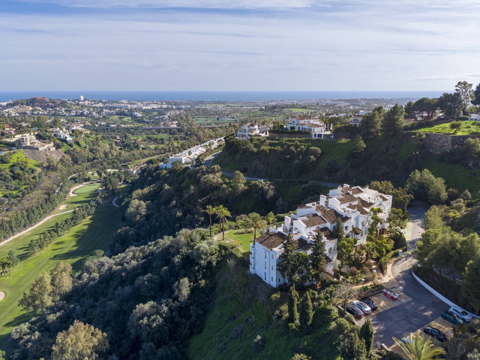 3 soverom Penthouse til salgs i Benahavis med svømmebasseng garasje - € 1 295 000 (Ref: 9851526)