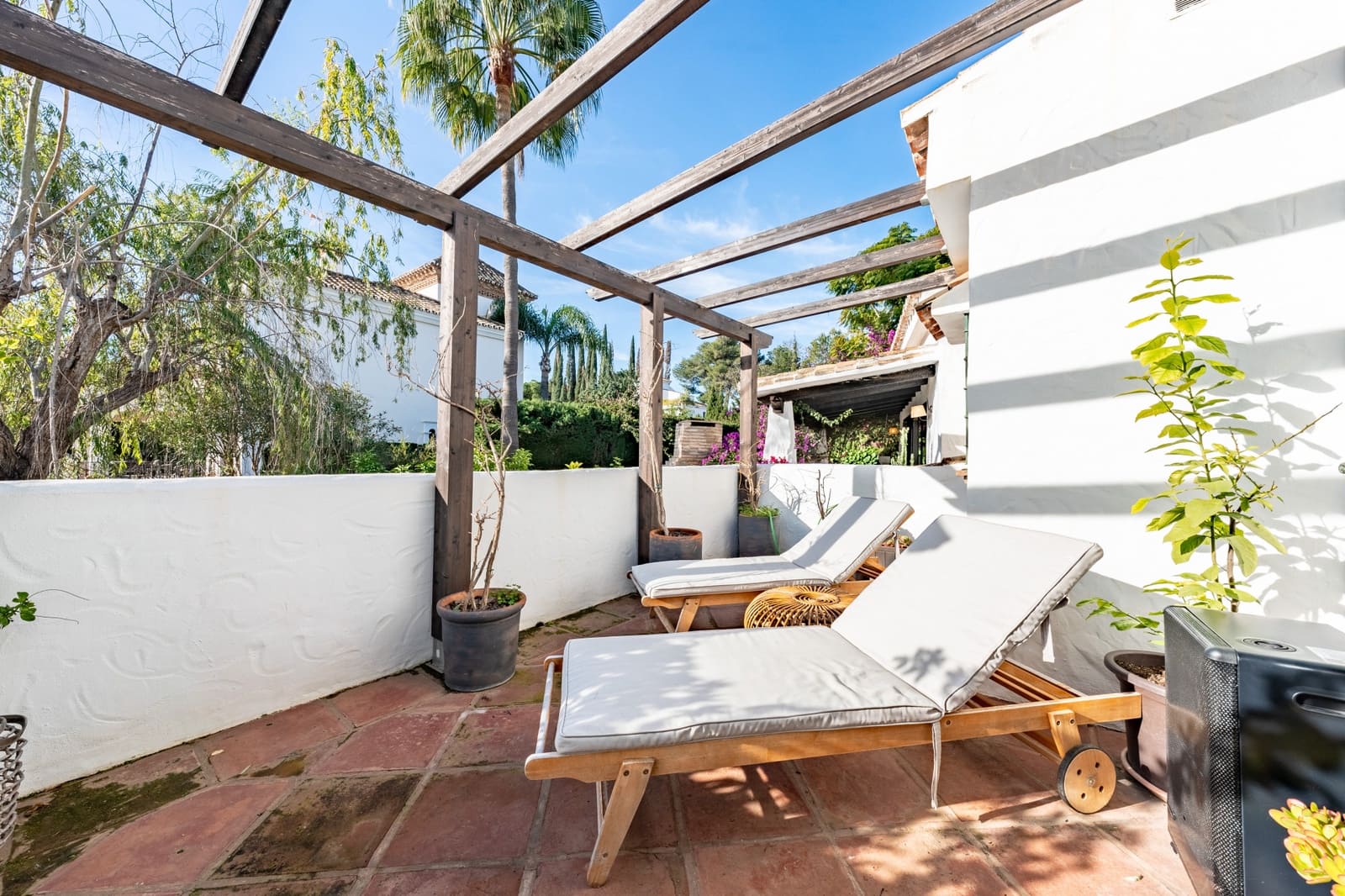 4 Zimmer Villa zu verkaufen in Atalaya-Isdabe mit Pool Garage - 1.495.000 € (Ref: 9851527)