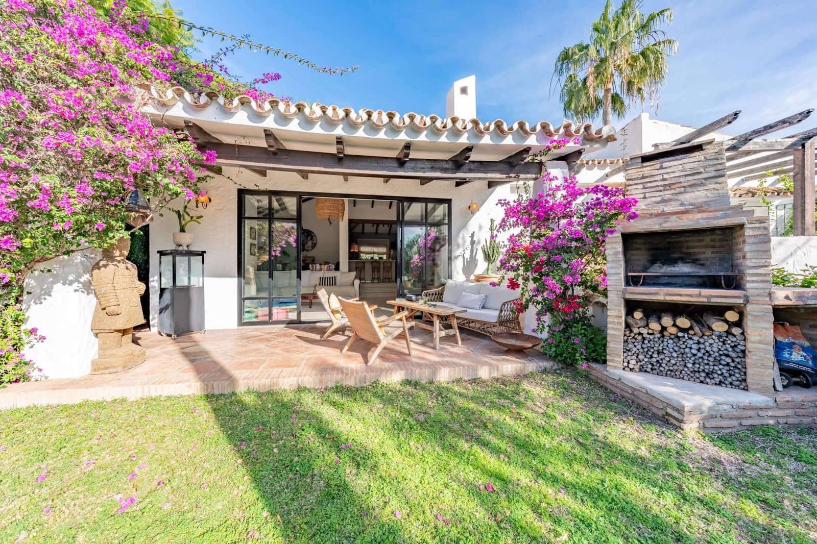 4 Zimmer Villa zu verkaufen in Atalaya-Isdabe mit Pool Garage - 1.495.000 € (Ref: 9851527)