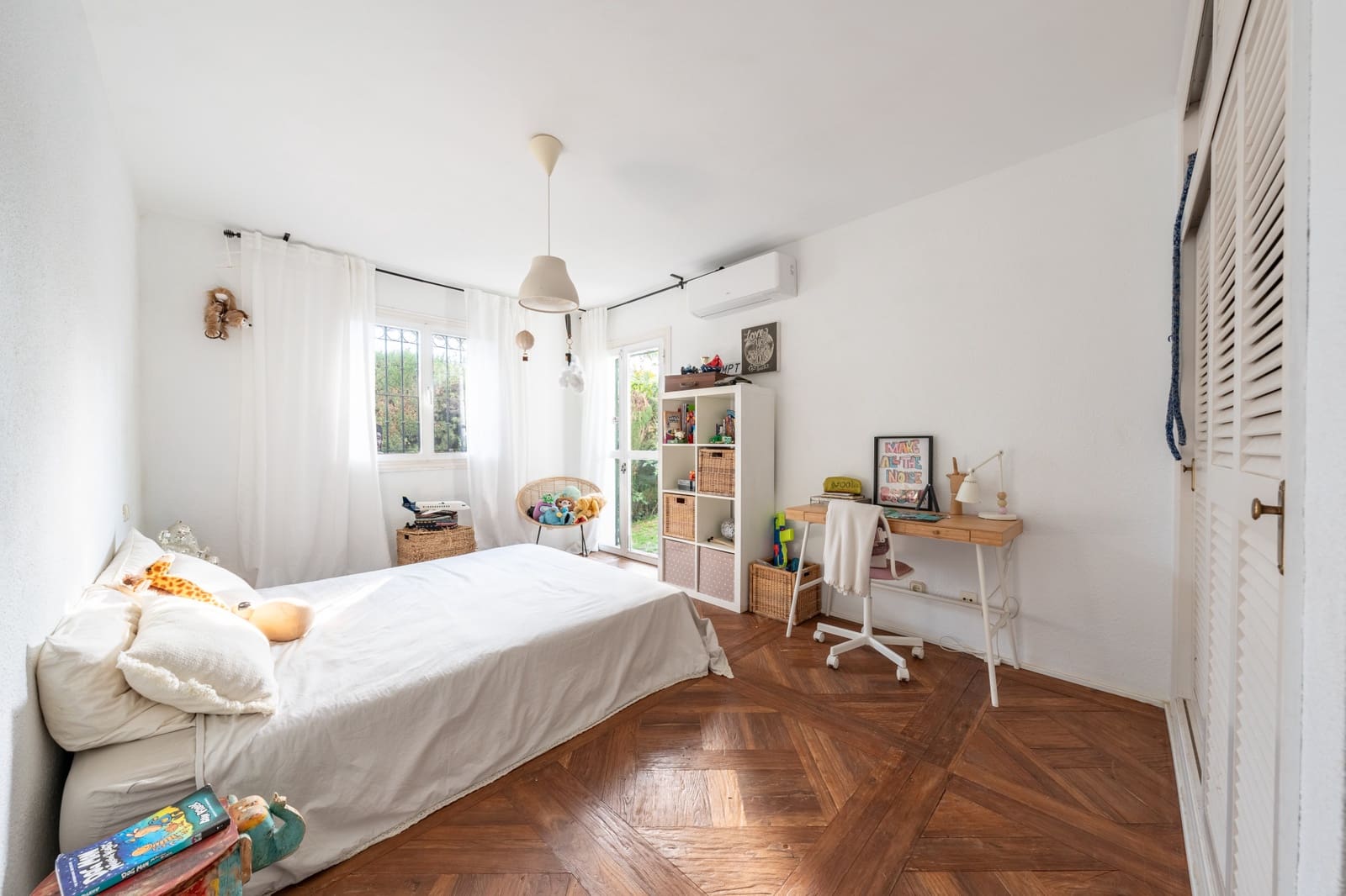 4 Zimmer Villa zu verkaufen in Atalaya-Isdabe mit Pool Garage - 1.495.000 € (Ref: 9851527)