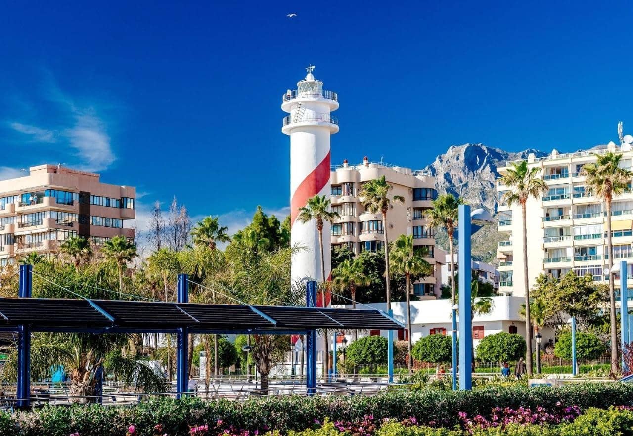 3 Zimmer Haus zu verkaufen in Marbella mit Garage - 1.400.000 € (Ref: 9851528)