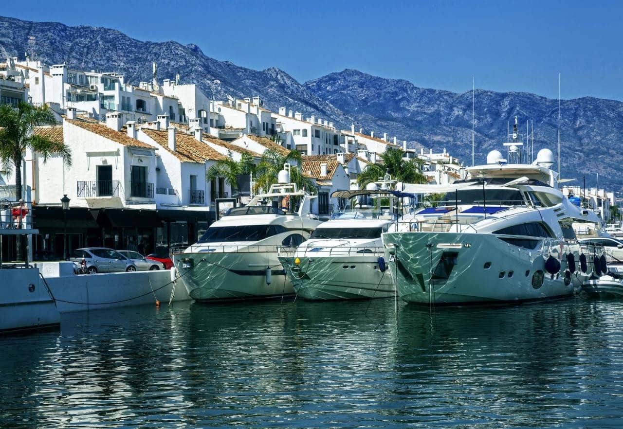 3 Zimmer Haus zu verkaufen in Marbella mit Garage - 1.400.000 € (Ref: 9851528)