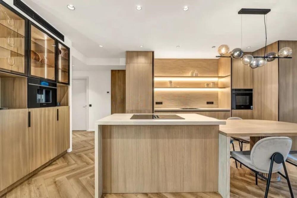 3 soverom Leilighet til salgs i Marbella med svømmebasseng garasje - € 1 190 000 (Ref: 9851529)