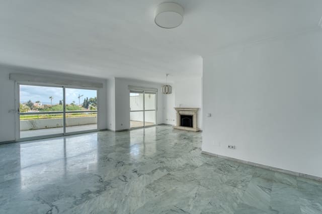 5 soveværelse Penthouse til salg i Guadalmina Baja, Marbella med swimmingpool garage - € 1.320.000 (Ref: 9851536)